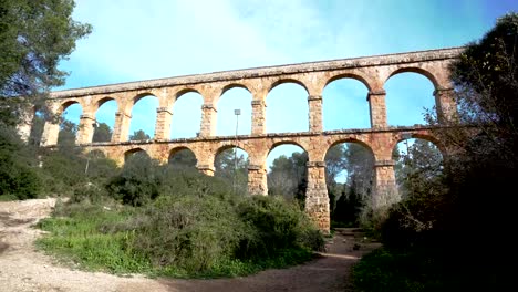 Roman-Aqueduct-Pont-del-Diable-in-Tarragona,-Spain