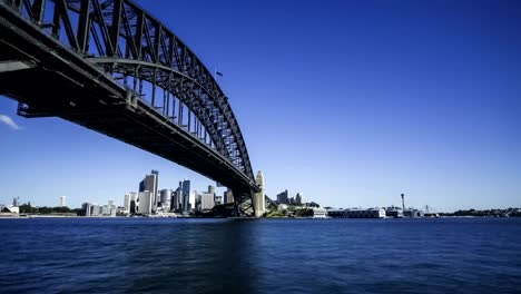 Sydney-Harbour-bridge-motion-time-lapse