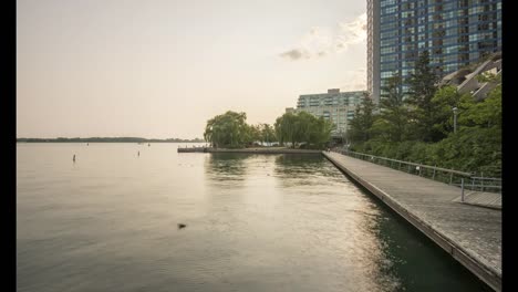 Harbour-Park,-Toronto,-Ontario,-Kanada