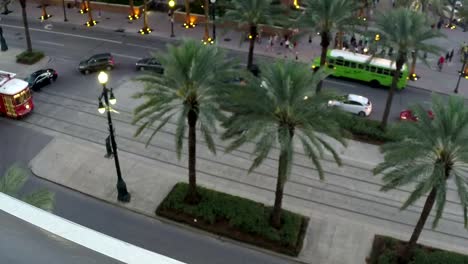 Street-Car-in-New-Orleans