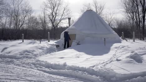 Yurta-invierno-en-ontario-vídeo-4-k