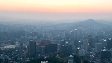 Seoul-city-hazy-sunset-day-to-night-scene.