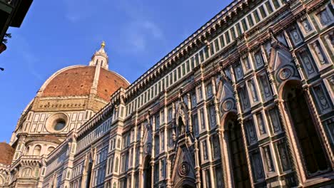 Closeup-view-of-the-Basilica-of-Santa-Maria-del-Fiore-in-Florence