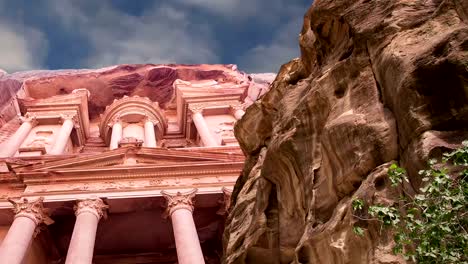 Petra,-Jordanien,-dem-Nahen-Osten--es-ist-ein-Symbol-von-Jordanien,-sowie-Jordaniens-meistbesuchte-Touristenattraktion.