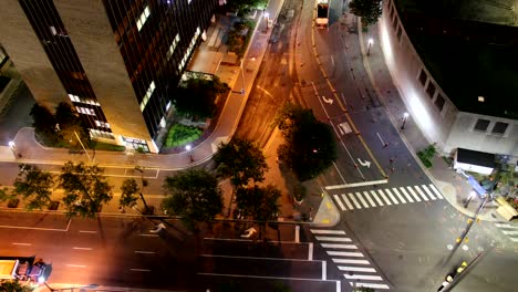 tiempo-nocturno-de-trabajo-en-carretera-lapso-de-tiempo-aéreo