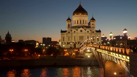 Patriarchal-bridge-and-the-Cathedral-of-Christ-the-Savior