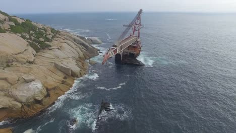 BOS-400-Wreck-Aerial-Revolving-Shot