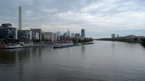 beautiful-view-of-Frankfurt-am-Main-city-with-river-and-houses