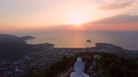 Luftbild-Sonnenuntergang-am-big-Buddha-Thailand-Phuket