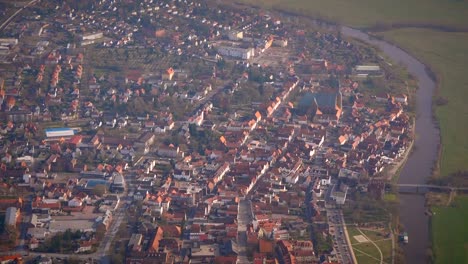 Kleine-Stadt-von-oben