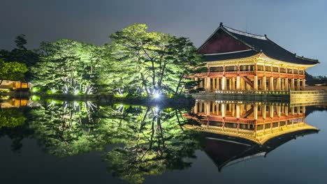 Timelapse-at-Gyeongbokgung-Palace-in-Seoul,South-Korea