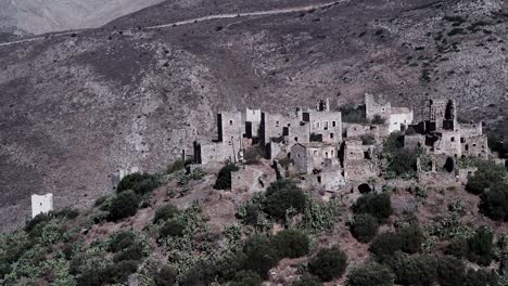Alten-Turm-Häuser-im-Dorf-Vathia-auf-Mani,-Griechenland