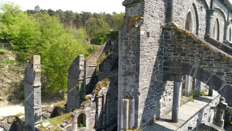 Ruinen-der-alten-Kathedrale