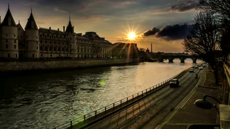 Atardecer-en-la-Seine,-París,-Francia