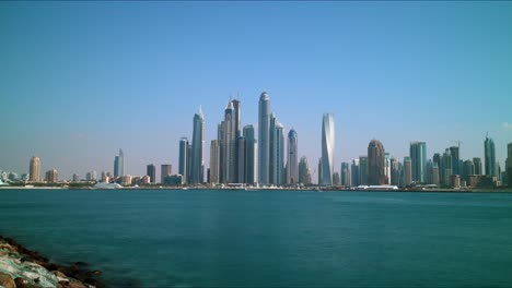 Lapso-de-tiempo-panorámica-de-la-marina-de-dubai