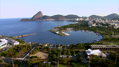 Fliegt-über-Rio-de-Janeiro,-Brasilien