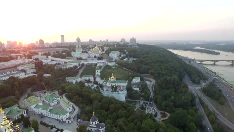 Aerial-view-of-Kiev-Pechersk-Lavra-monastery,-Ukraine.-Video-4k