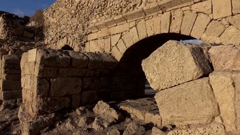 Close-up-of-Ancient-Roman-Aqueduct