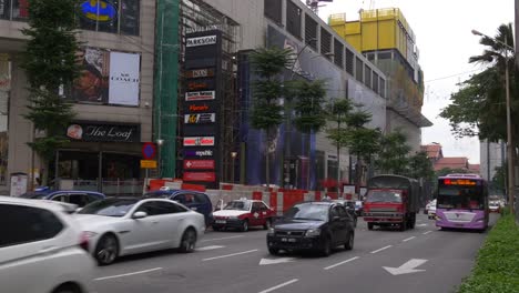 Malasia-día-tiempo-kuala-lumpur-city-center-tráfico-calle-panorama-4k