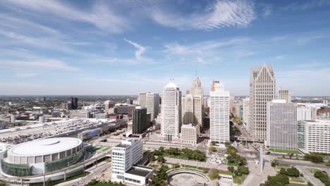 Aerial-view-of-Detroit-skyline