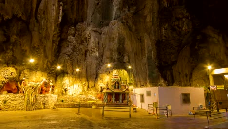 Batu-cave-in-Kuala-Lumpur-rotation-timelpase