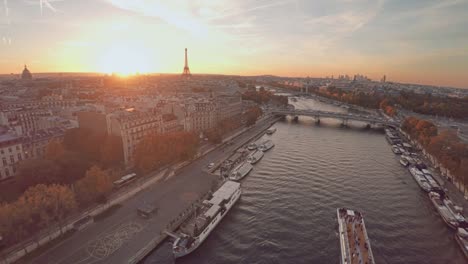 Aerial-Eiffelturm-Paris-Sonnenuntergang