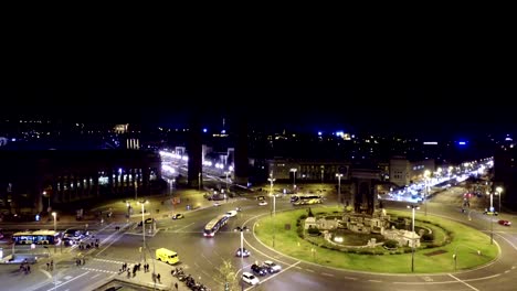 Traffic-at-runaround-at-Placa-De-Espanya,-Barcelona.-Spain