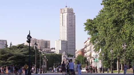 la-de-Plaza-de-España-desde-Plaza-de-Oriente,-lapso-de-tiempo-(Madrid)