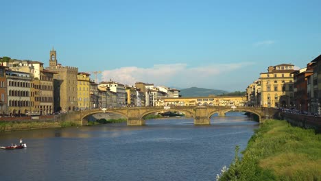 Florence,-Tuscany,-Italy.-Panoramic-view-of-Arno-river-and-Ponte-Alla-Carraia-bridge