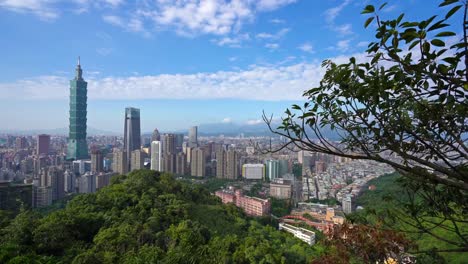 Beautiful-building-architecture-city-life-in-Taipei-taiwan