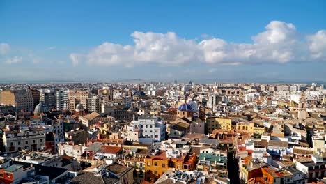 Vista-aérea-del-Skyline-de-Valencia,-lapso-de-tiempo.-Valencia,-España.