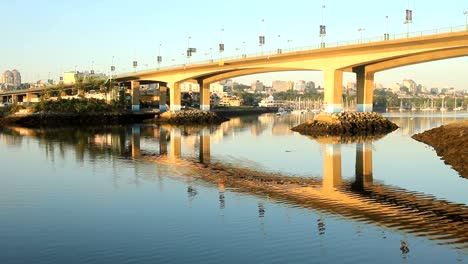 Cambie-Bridge,-Dawn-Reflection,-Vancouver