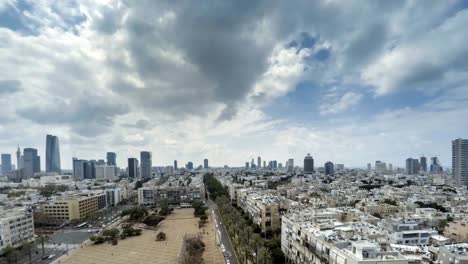 Lapso-de-tiempo-de-horizonte-Tel-Aviv-Centro-de-la-ciudad-centro-de-la-Plaza-Rabin