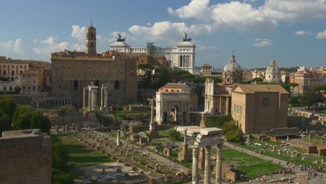 Italien-berühmten-Sonnentag-Forum-romanum-Aussichtspunkt-Stadtbild-Panorama-4k-Rom