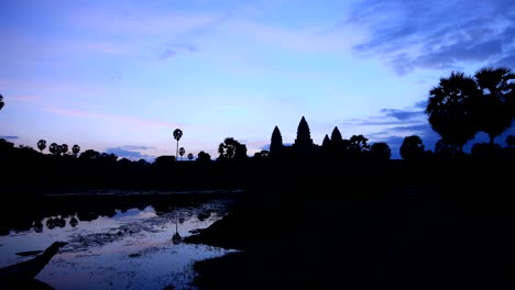 Sunrise-at-Angkor-Wat