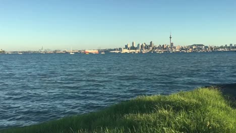 Auckland-City-Skyline-New-Zealand-Sonnenuntergang