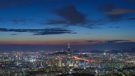 Ciudad-de-Seúl-y-Torre-de-Lotte,-Corea-del-sur.-Lapso-de-tiempo-4k