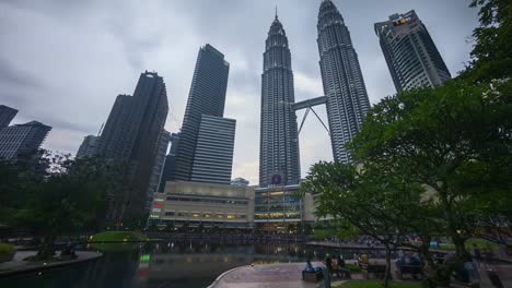 4k-UHD-time-lapse-of-dramatic-sunset-over-Kuala-Lumpur-city.