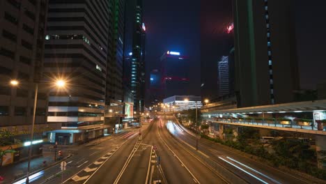 Hong-Kong,-China,-Timelapse---el-tráfico-de-la-ciudad-en-la-noche
