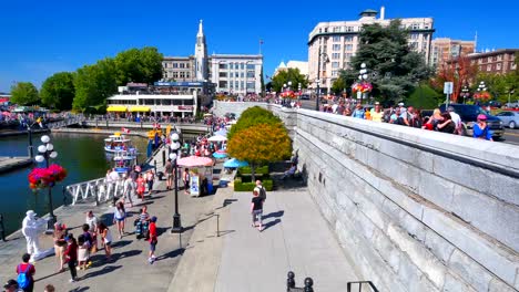 Victoria-City-Tourists-on-the-Downtown-Harbor