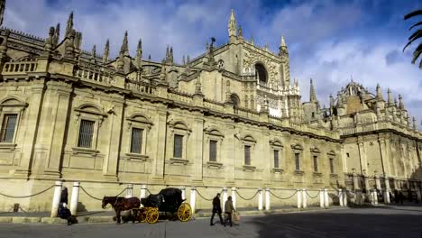 Lapso-de-tiempo-ciudad-iglesia-de-Sevilla