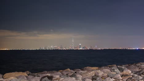 Atardecer-de-la-ciudad-de-dubai-palm-4-K-time-lapse-panorama-de-los-Emiratos-Árabes-Unidos