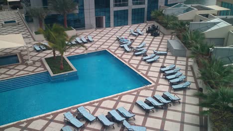 dubai-Apartment-Swimmingpool-Zeitraffer