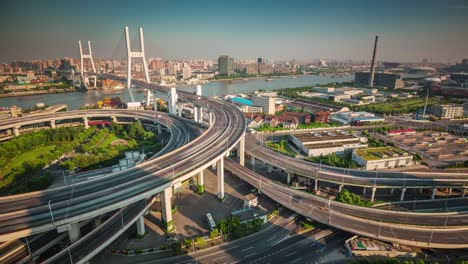 China-Sonnenuntergang-shanghai-Stadt-Dach-Straße-Kreuzung-Brücke-Panorama-4k-Zeitraffer