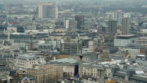 The-urban-city-of-London-in-the-morning