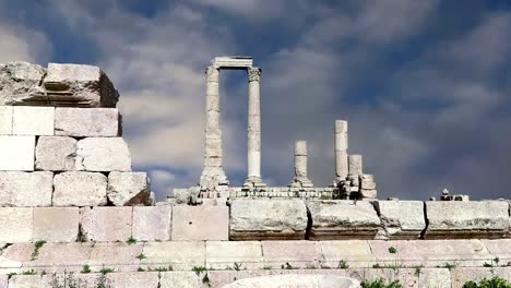 Monumentos-de-la-ciudad-de-Amman--vieja-colina-de-la-ciudadela-romana,-Jordania