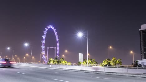 Singapore-Flyer-con-tráfico