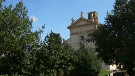 Italia-Roma-día-soleado-foro-romano-famoso-frente-ciudad-caminando-panorama-4k