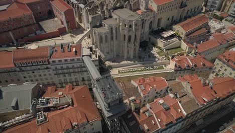 Portugal-día-tiempo-Lisboa-famosa-catedral-en-la-azotea-vista-punto-aéreo-panorama-4k