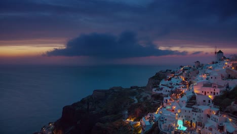 panorama-de-la-costa-de-puesta-de-sol-cielo-santorini-isla-oia-ciudad-Bahía-4-tiempo-k-caer-Grecia